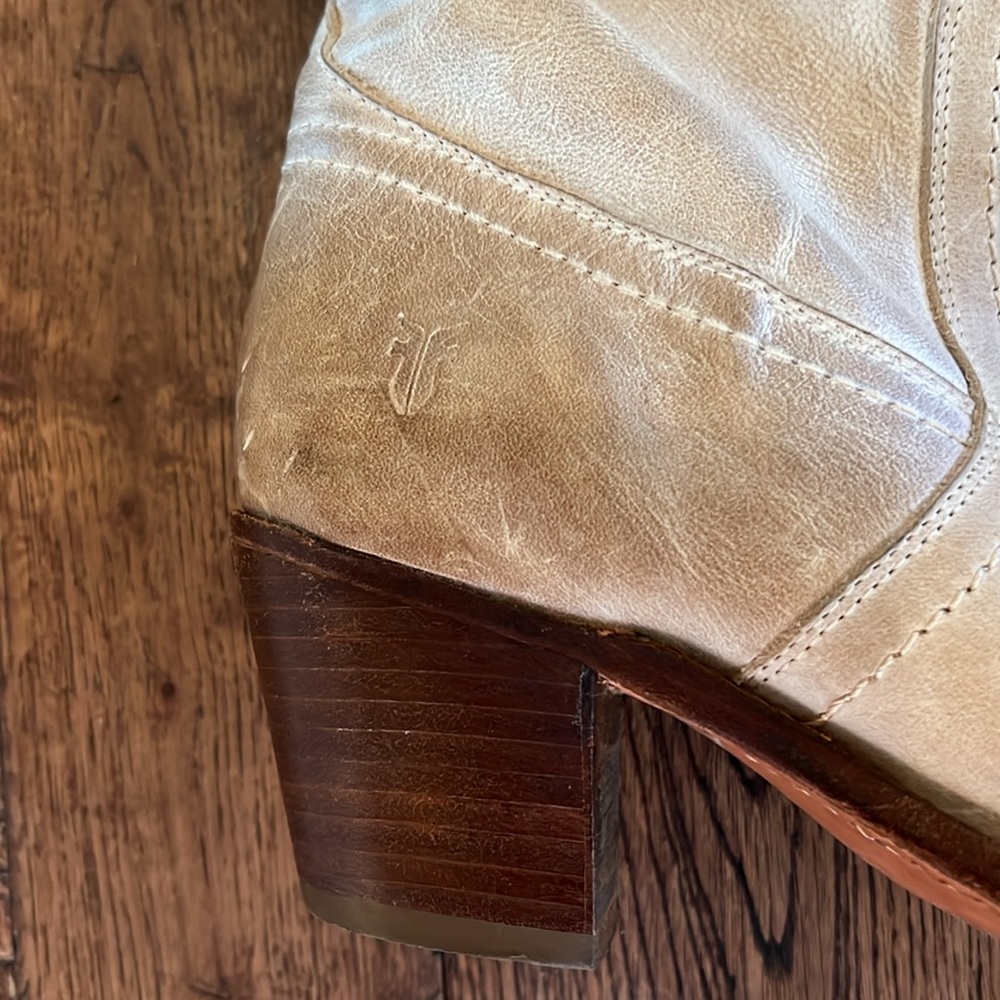 Frye boots cream white tan size 7 - Picture 3 of 6